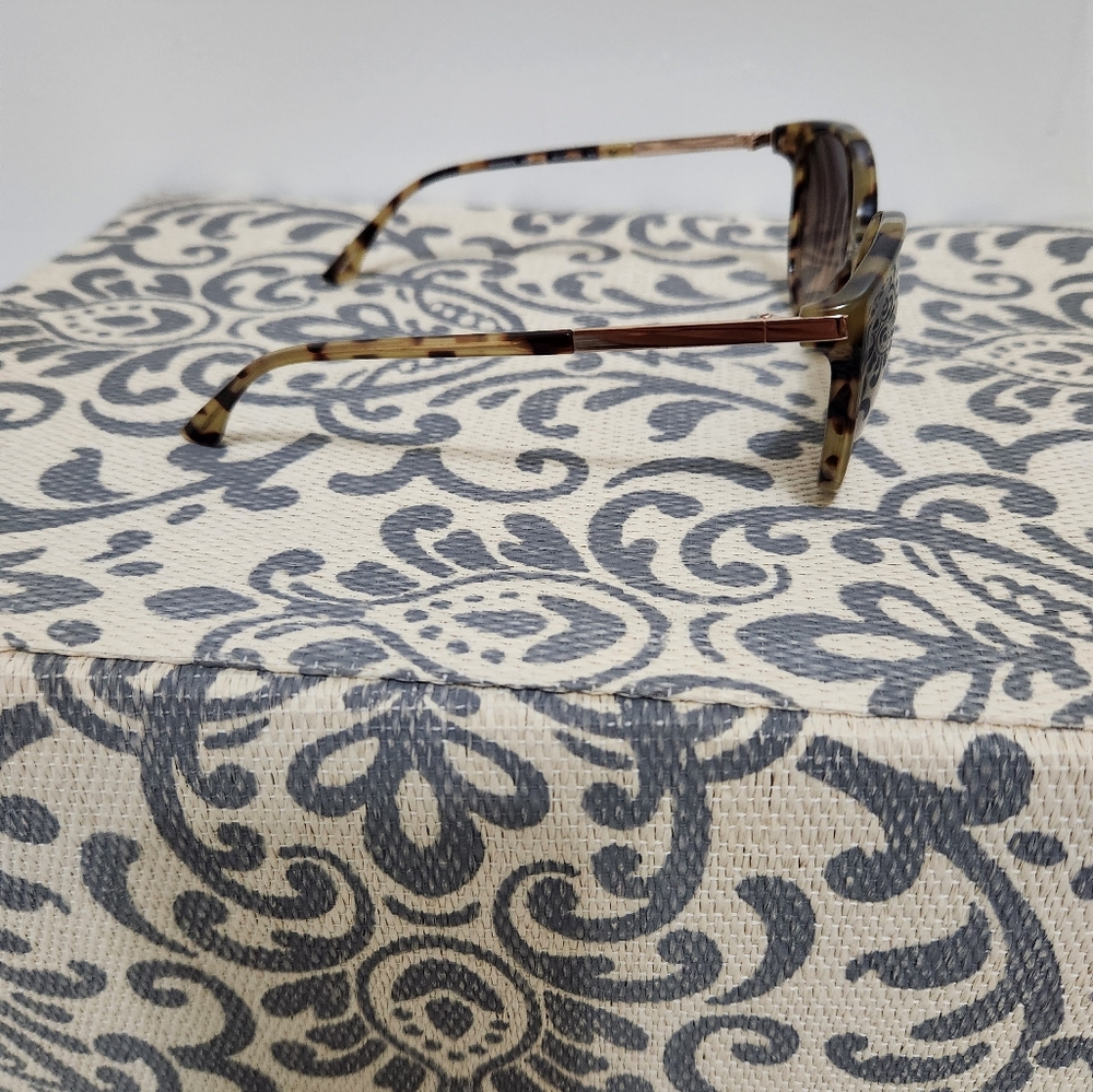 SOLD Kate Spade Shawna  Tortoise Sunglasses - Picture 3 of 6